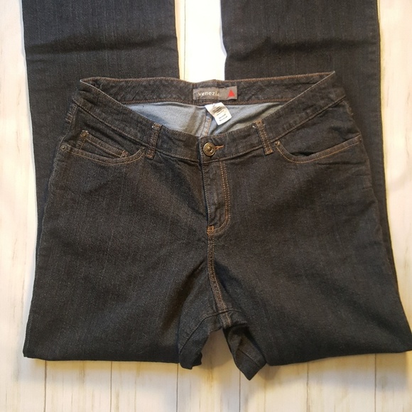Venezia Stretch Bootcut Jeans - sz 2 tall - Picture 2 of 6